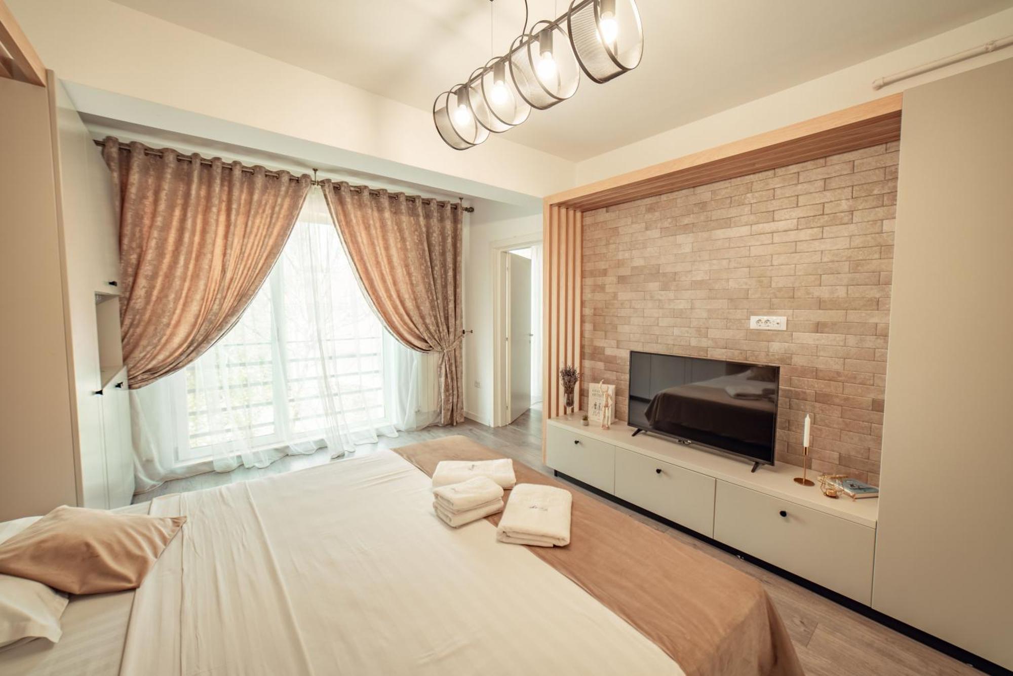Palace Of Culture & Palas Mall Collection Suites & Studios Jassy Zewnętrze zdjęcie